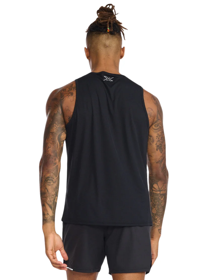 Men's 2XU Aero Running Tank Top :Black | Silver - Image 2