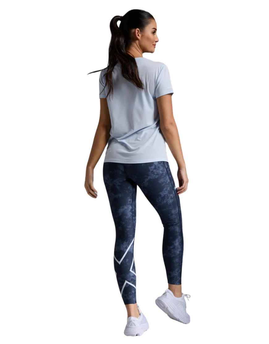 Women's 2XU Aero Running Tee :Halogen | White - Image 3