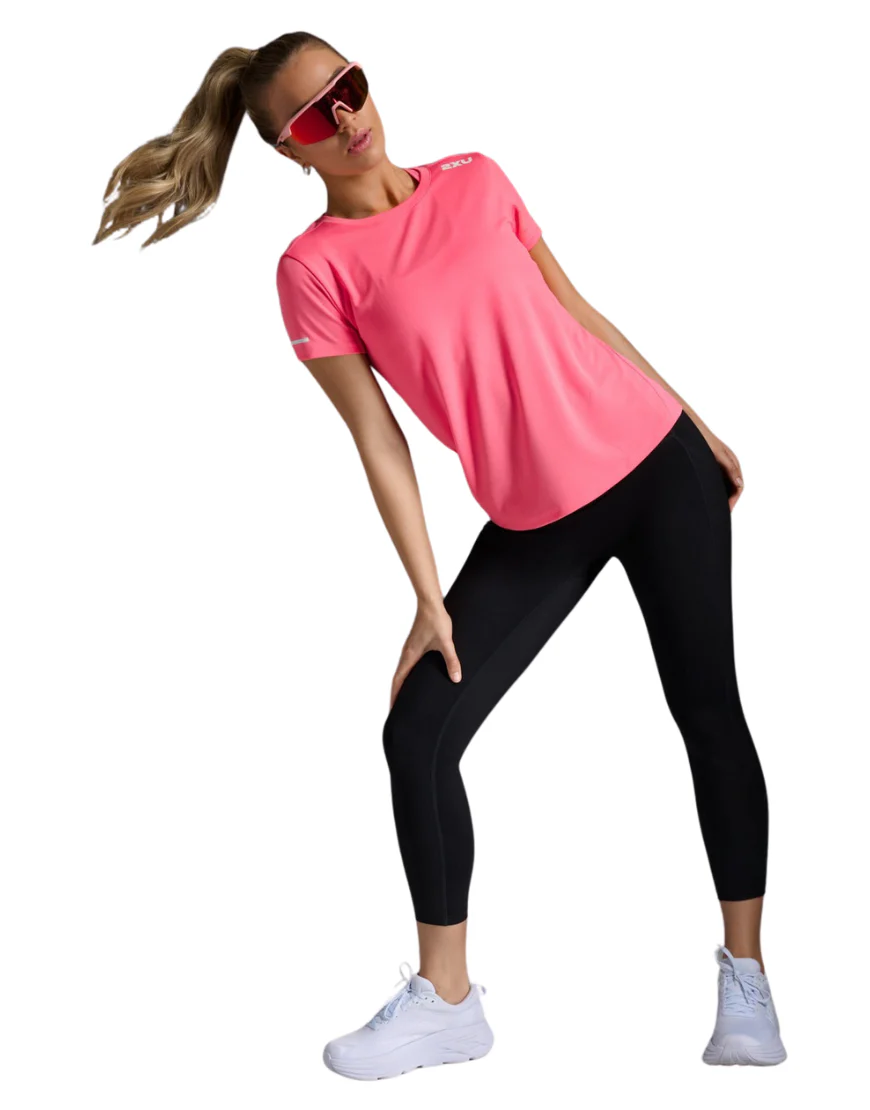 Women's 2XU Aero Running Tee :Pink Glow | White - Image 4