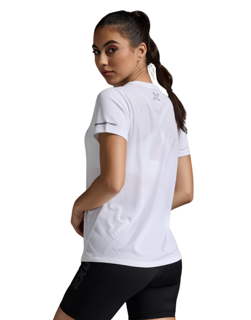 Women's 2XU Aero Running Tee :White | Silver - Image 2