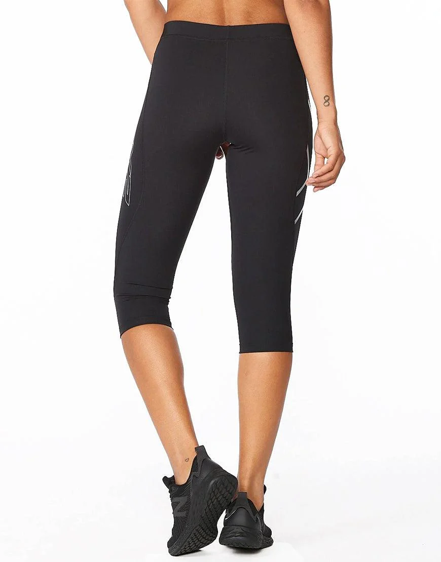 Women's 2XU Compression ¾ Tights :Black | Silver - Image 3