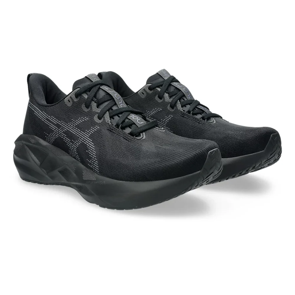 Novablast 5 Men's :Black | Carrier Grey - Image 2