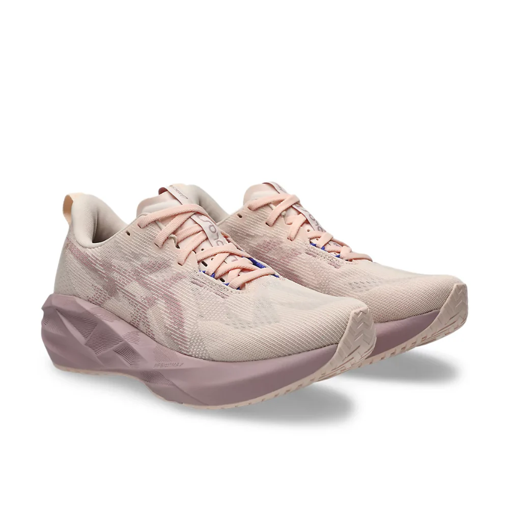 Novablast 5 Women's :Pearl Pink | Morganite - Image 2