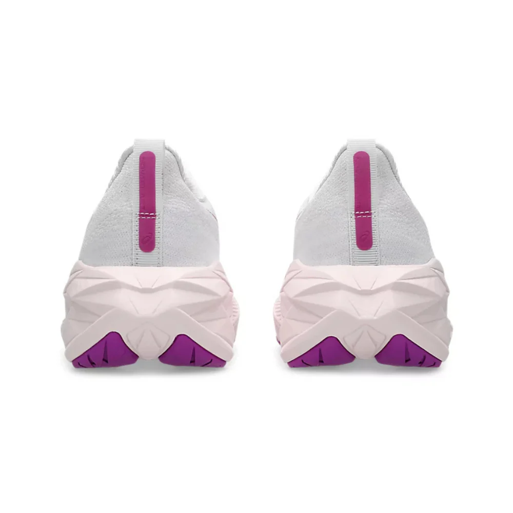 Novablast 4 Women's :White | Soothing Sea - Image 4