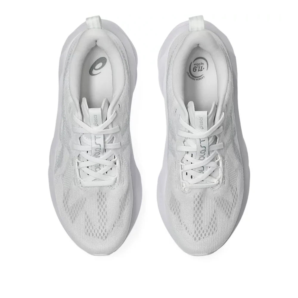Novablast 5 Women's :White | Piedmont Grey - Image 3
