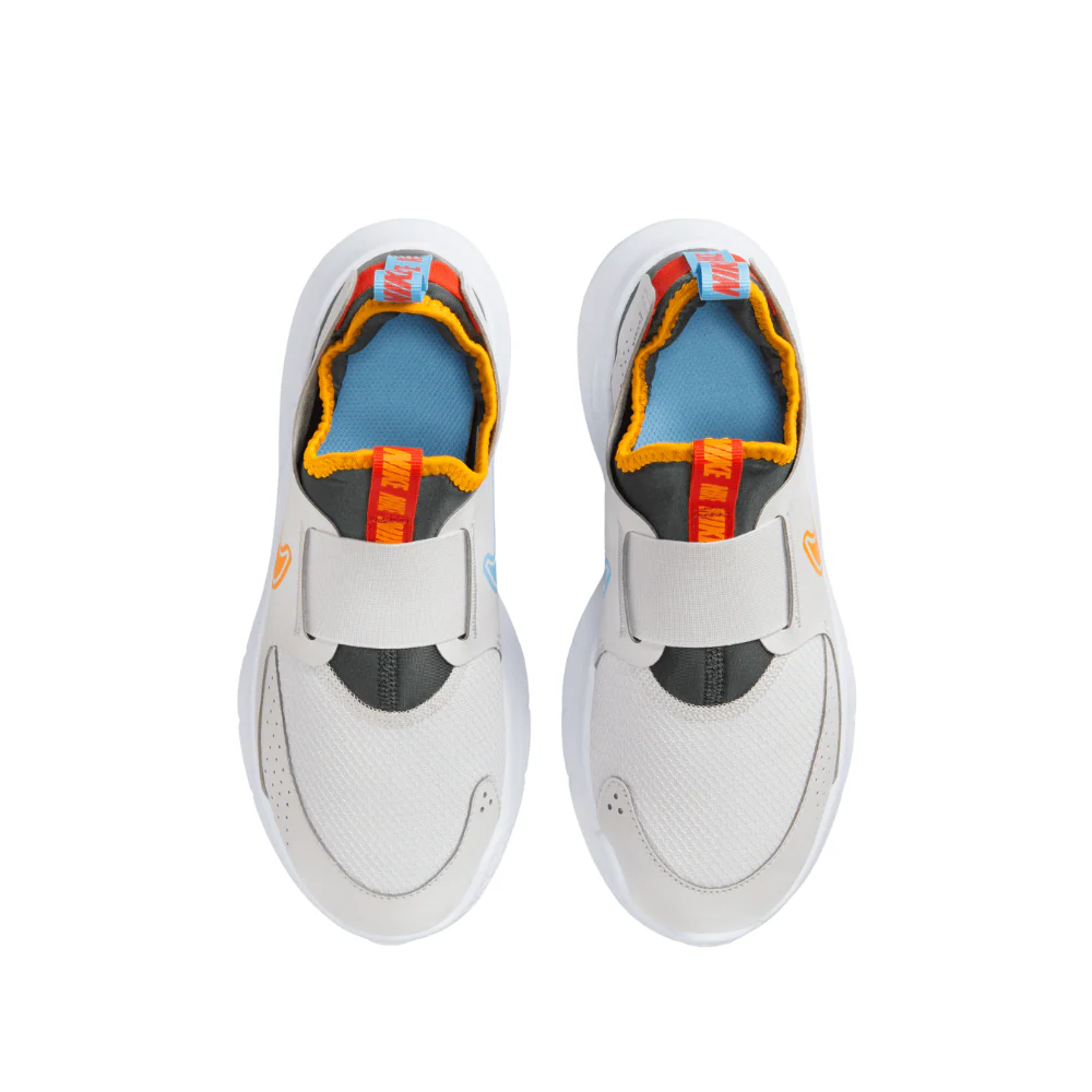Flex Runner 3 (GS) Older Kids' :Vast Grey | Orange Peel - Image 3