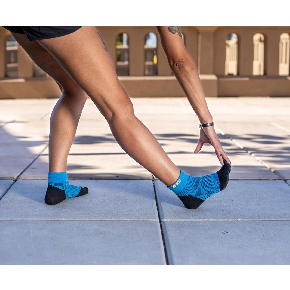 Injinji Performance 2.0 Run Lightweight Mini Crew Socks (3 Colours) - Image 5