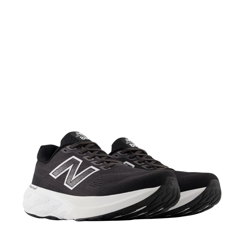 Fresh Foam X 880v15 (4E) Men's :Black | White - Image 2