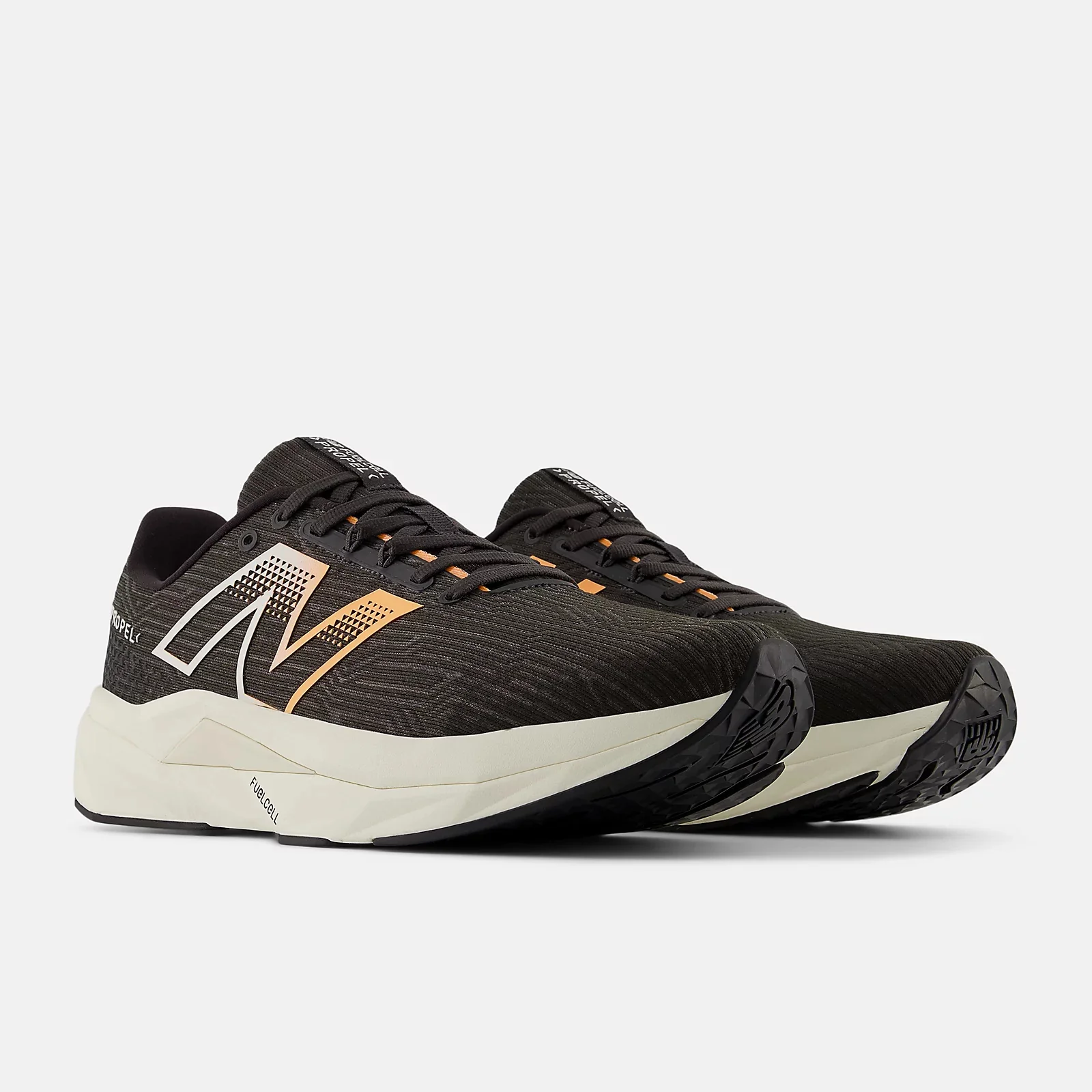 FuelCell Propel v5 (D) Men's :Black | Hot Mango - Image 2