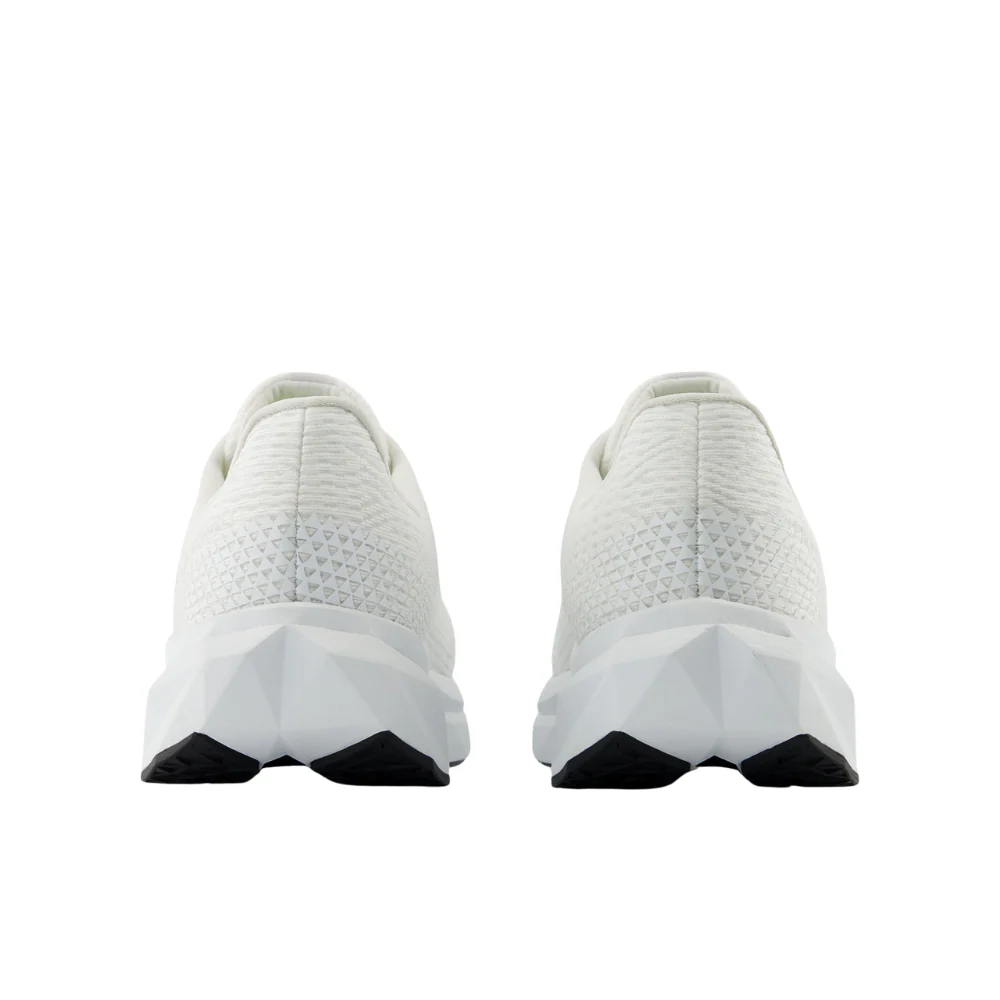FuelCell Propel v5 (D) Men's :White - Image 4