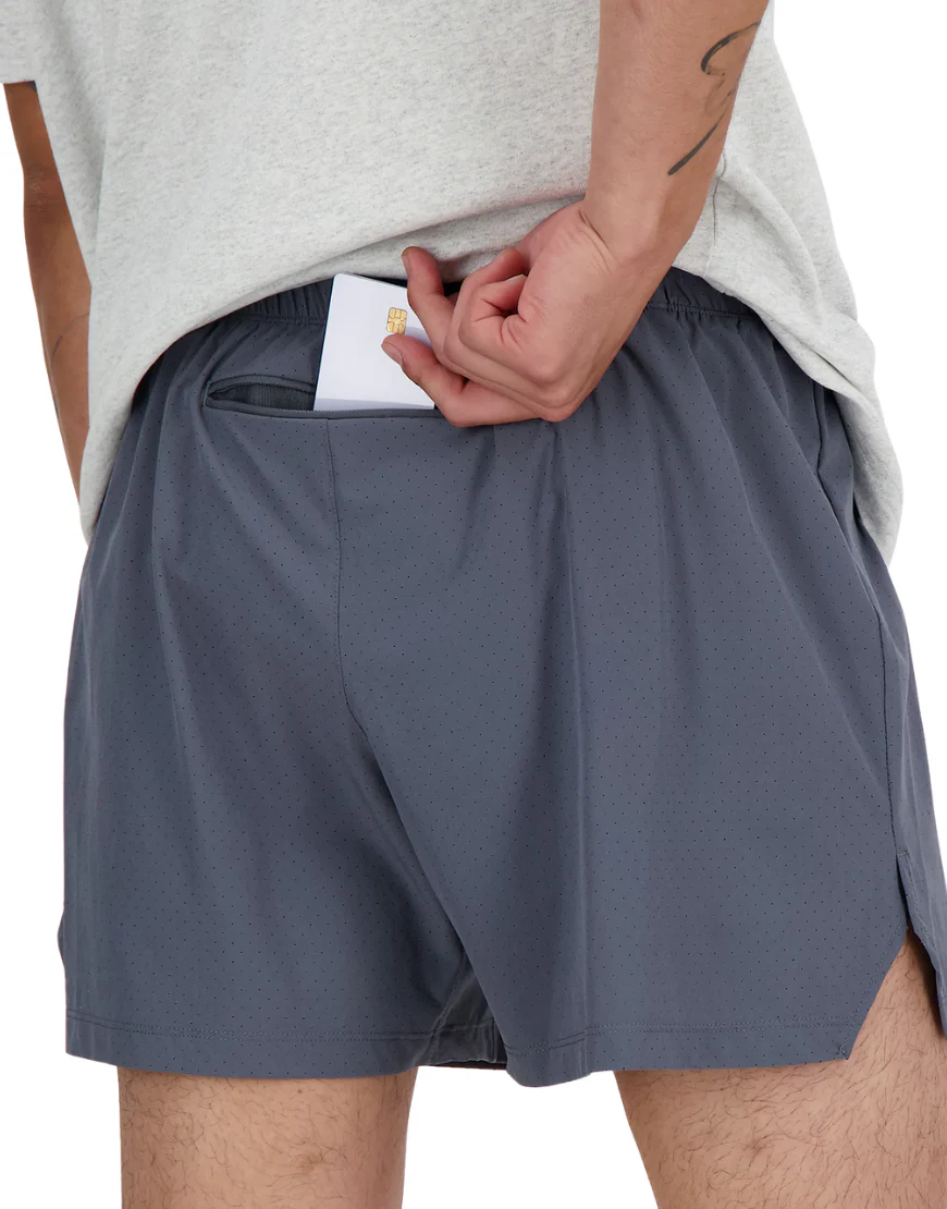 Men's RC 5in Shorts :Graphite - Image 4