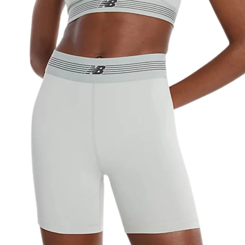 Women's Gabby Thomas Signature Collection AC Fitted Short 5" - Image 4