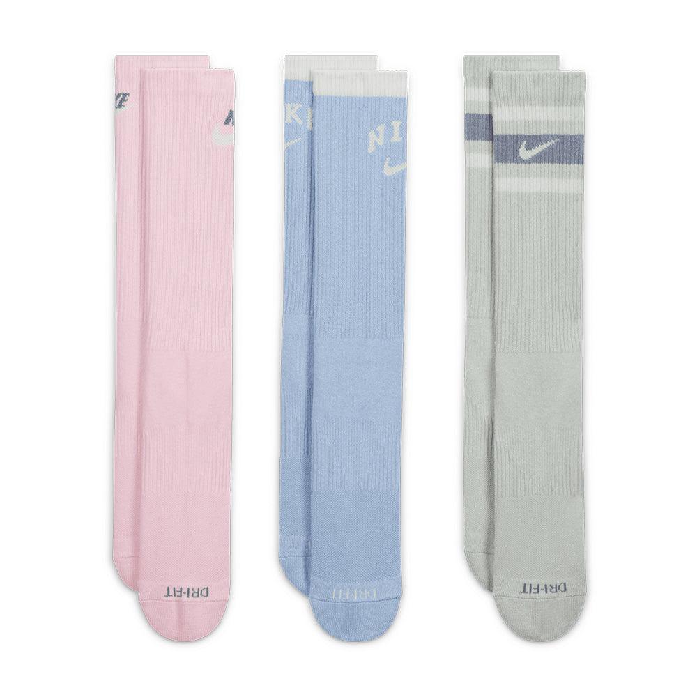 Nike Everyday Plus Cushioned Crew Socks (3 Pairs) - Image 4
