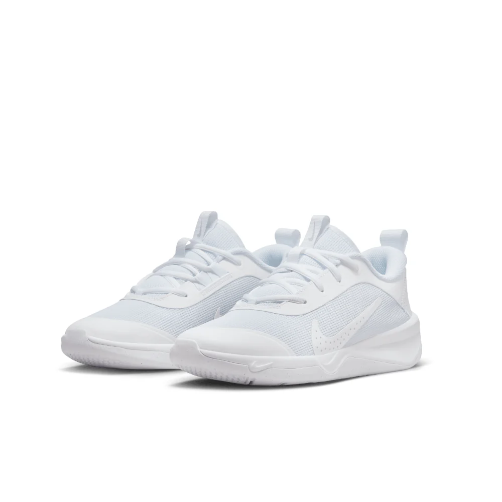 Omni Multi-Court (GS) Older Kids' :White | Pure Platinum - Image 2