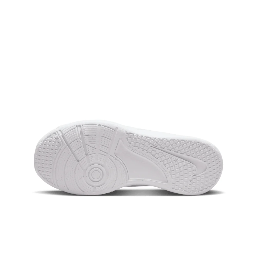 Omni Multi-Court (GS) Older Kids' :White | Pure Platinum - Image 5
