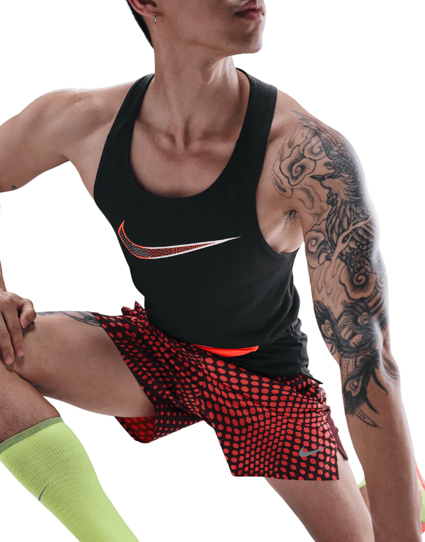 Men's Dri-FIT Fast Running Singlet :Black | Bright Crimson - Image 3