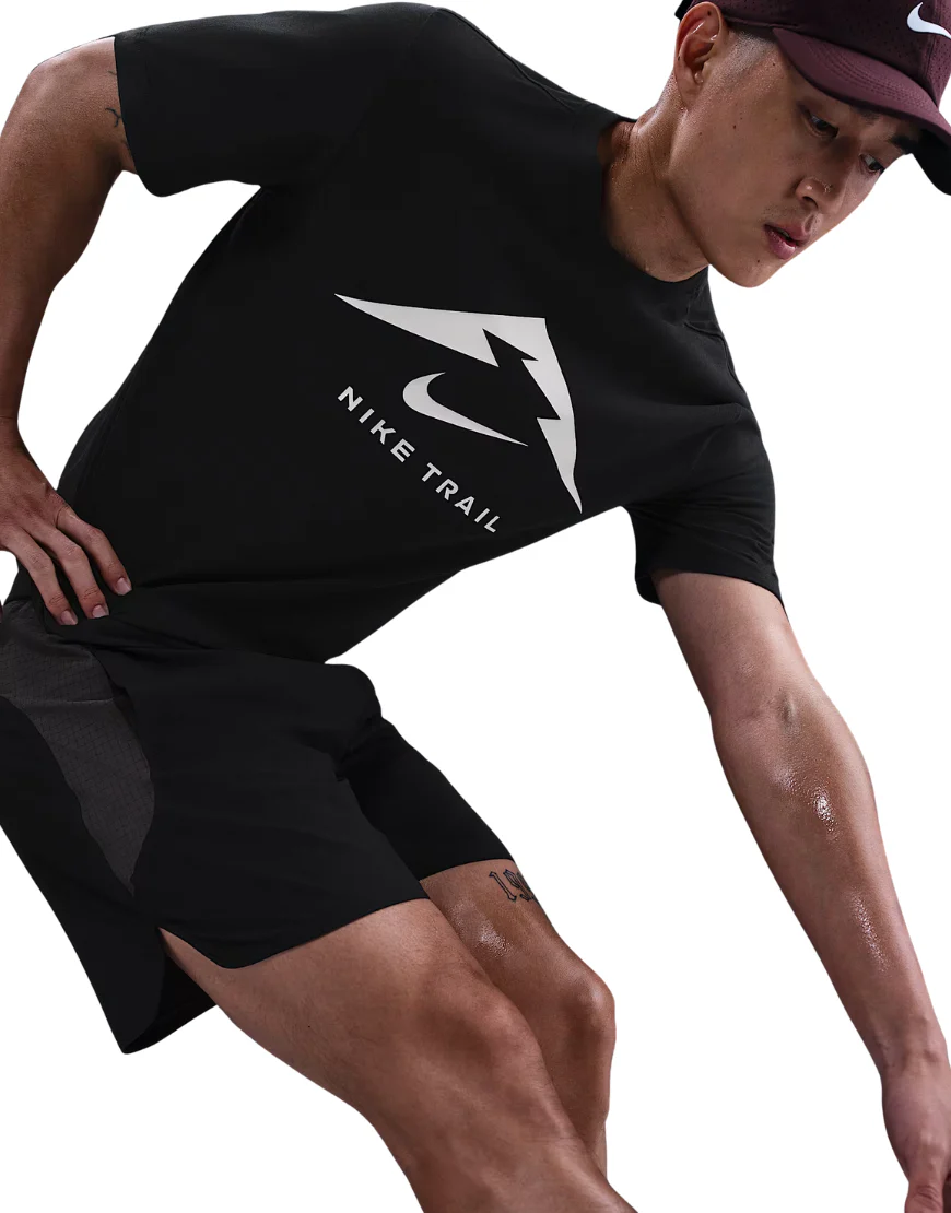 Men's Dri-FIT Trail Running T-Shirt :Black | Summit White - Image 2