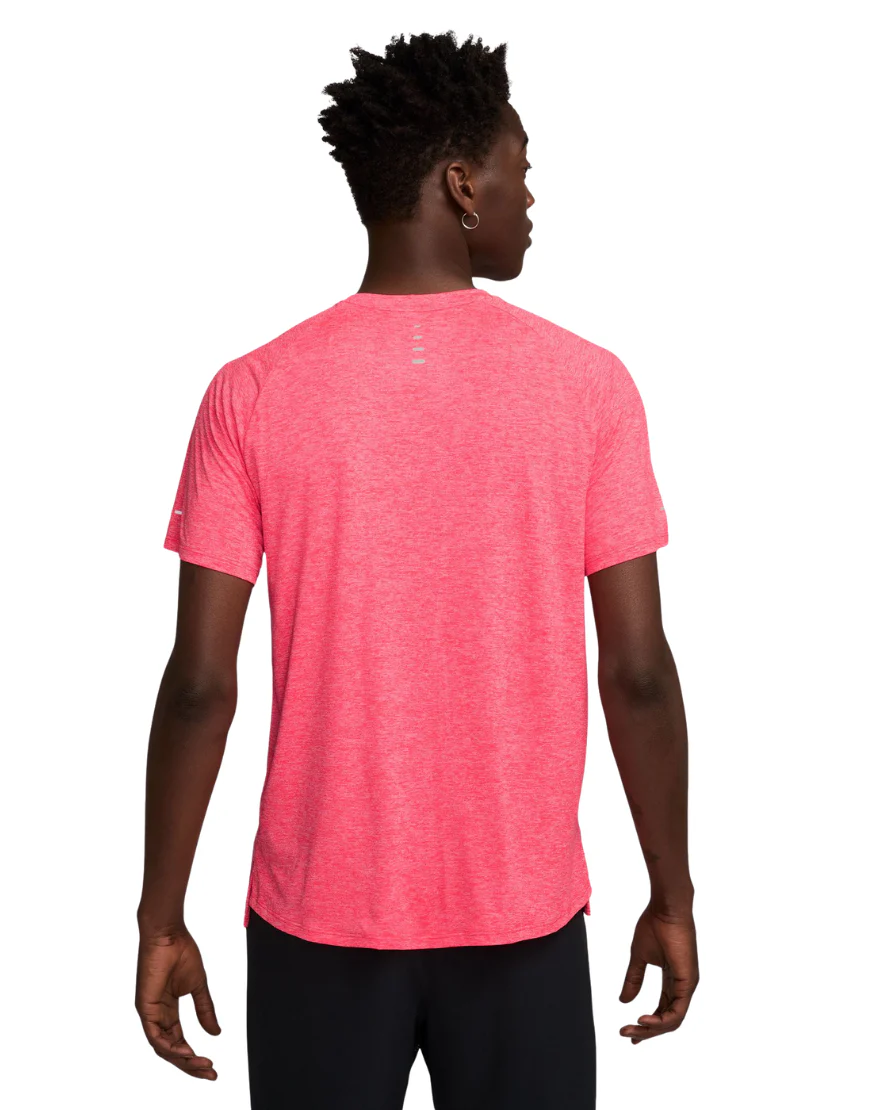 Men's Dri-FIT ADV Short-Sleeve Stride Running Top :Burgundy Crush - Image 3