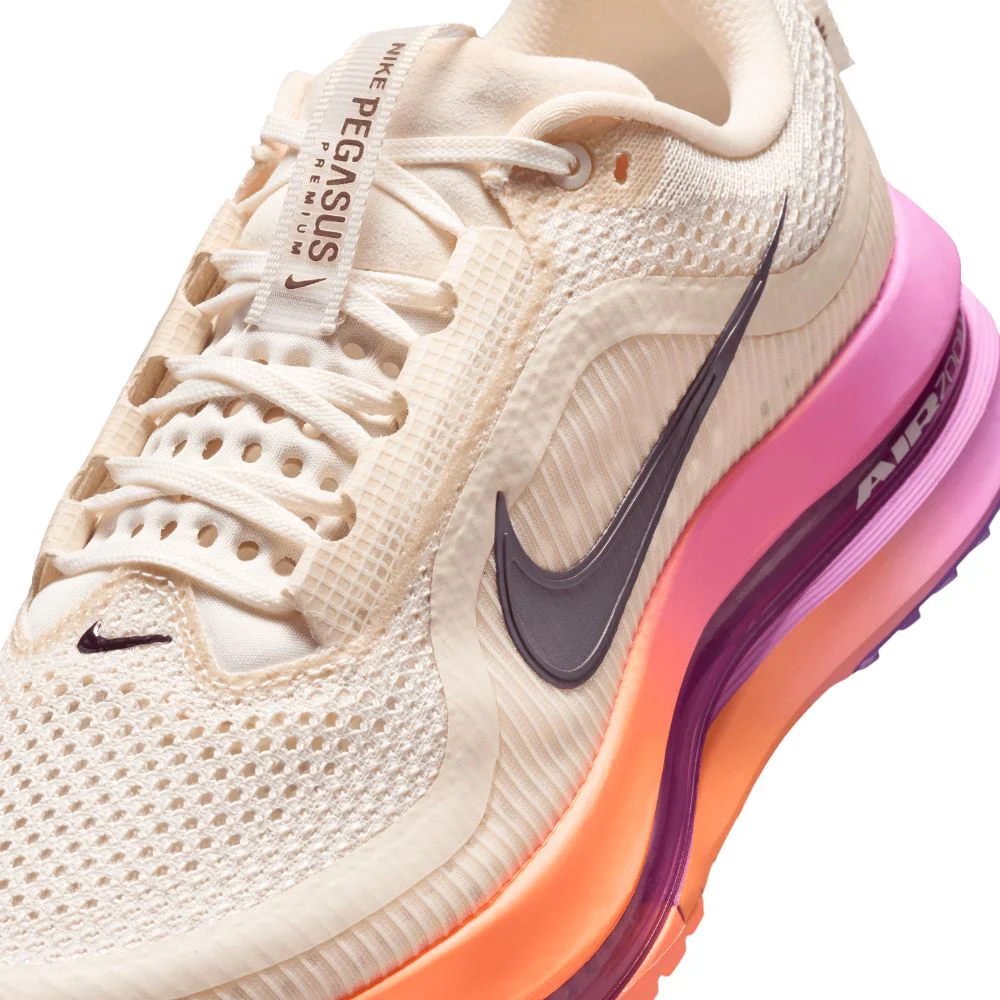 Pegasus Premium Women's :Chalk | Tattoo Orange - Image 4