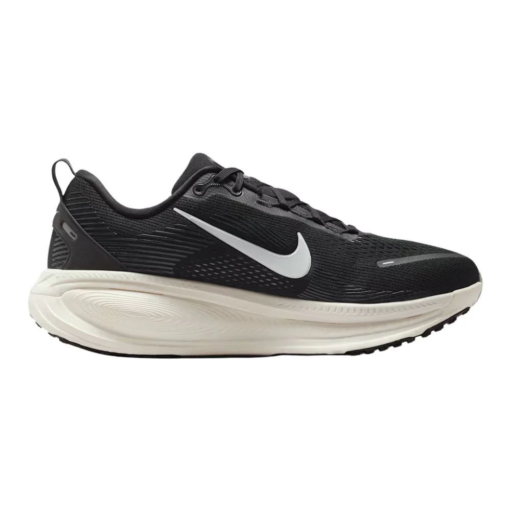 Vomero 18 Wide Men's :Black | Coconut Milk - Image 3