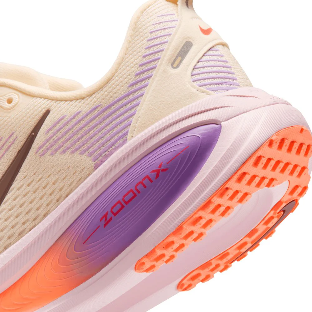Vomero 18 Women's :Chalk | Pink Foam - Image 5