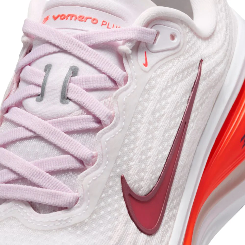 Vomero Plus Women's :Pearl Pink | Silt Red - Image 7