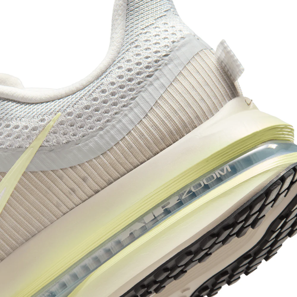 Pegasus Premium Women's :Moon Particle | Life Lime - Image 5