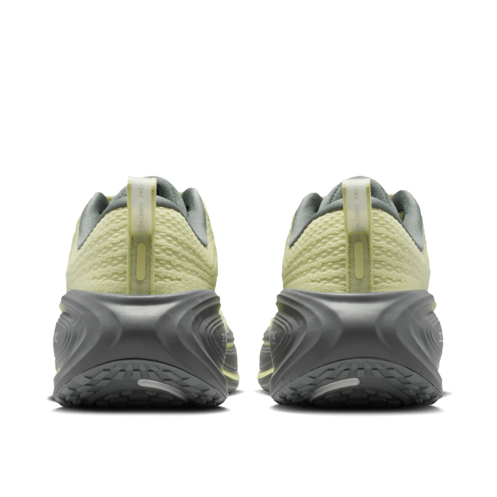 Vomero Plus SE Women's :Life Lime | Smoke Grey - Image 4