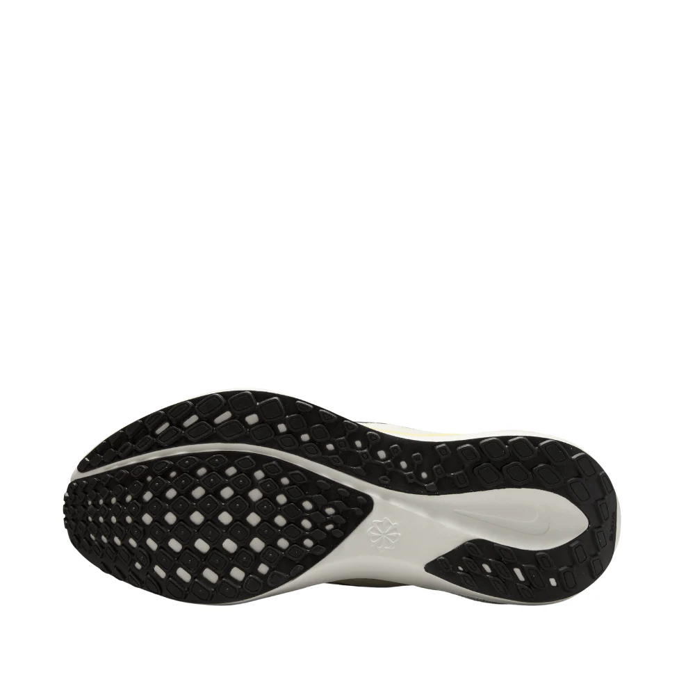 Pegasus EasyOn Women's :Soft Yellow | Light Bone - Image 5