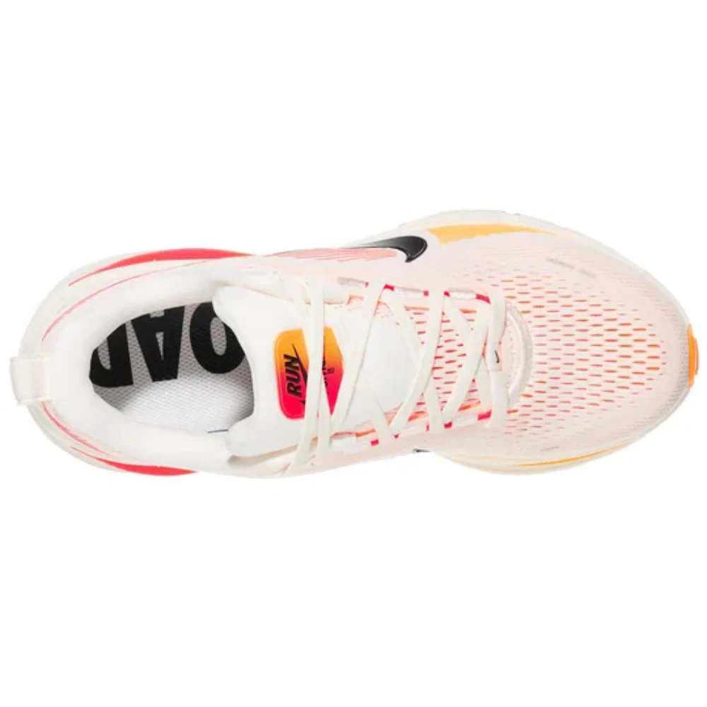Vomero 18 Women's :Sail | Bright Crimson - Image 4