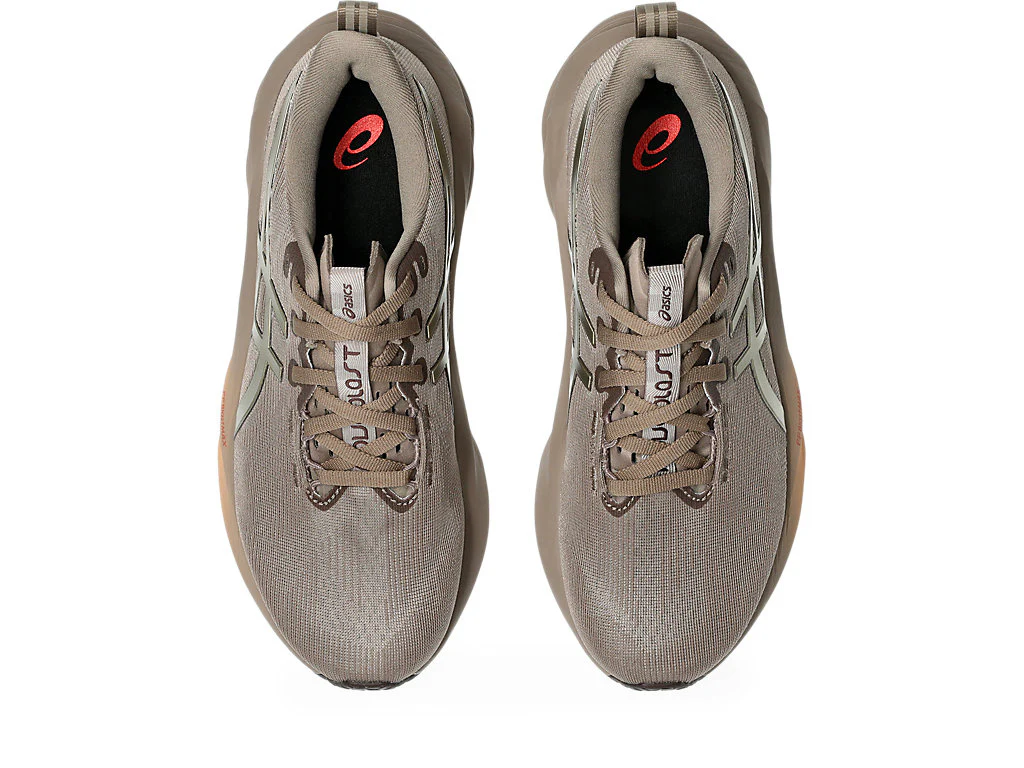 Novablast 5 Luxe Women's: Luxe | Taupe Grey - Image 5
