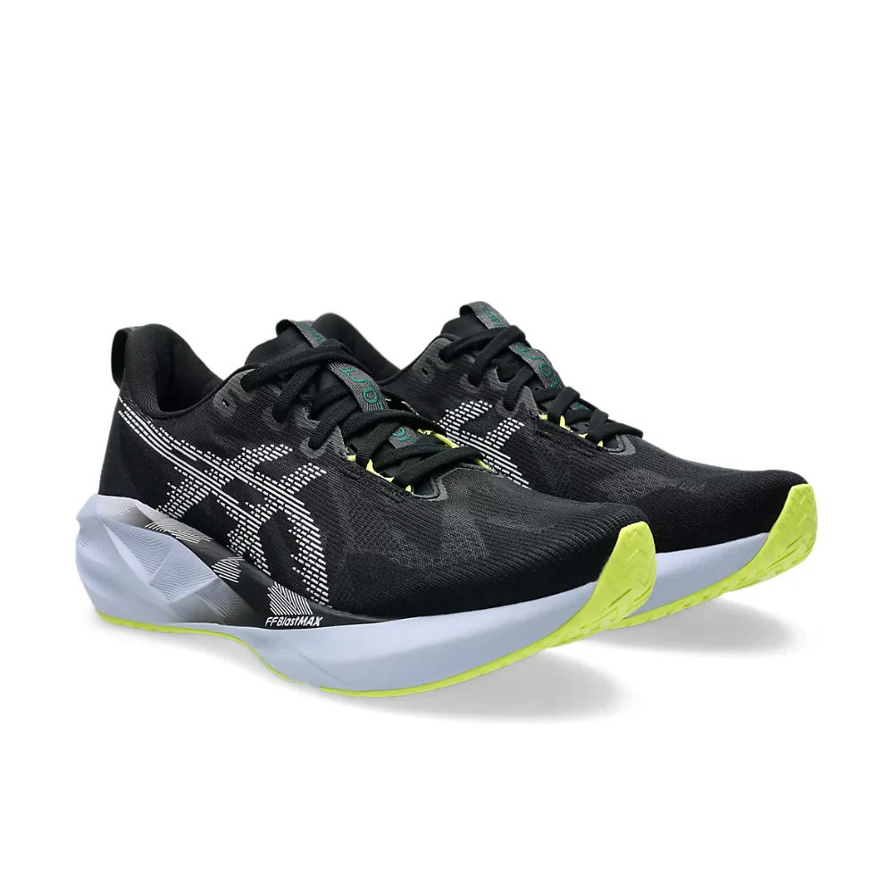 Novablast 5 Men's :Black | Blue Fade - Image 2
