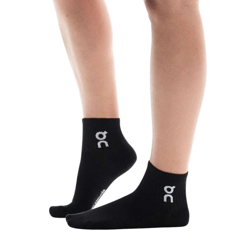 ON Cloud Logo Mid Socks (3 Pairs) - Image 4