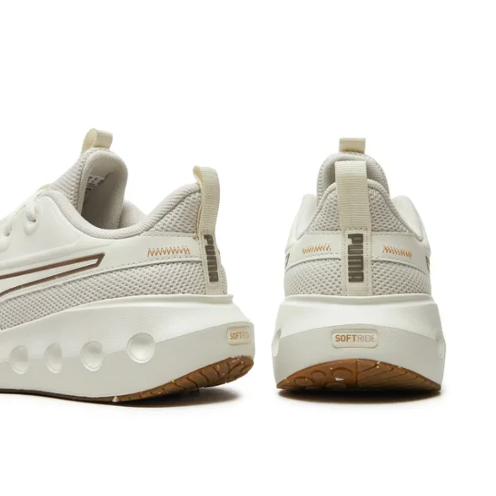 Softride Carson :Warm White | PUMA Gold - Image 4