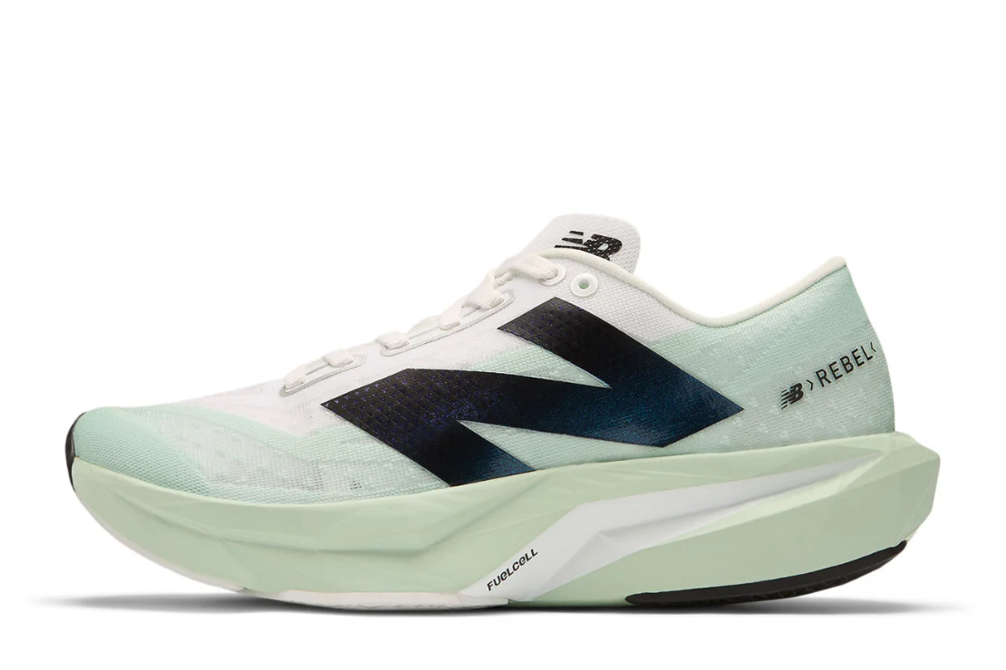 FuelCell Rebel v4 (B) Women's :Clay Ash | White