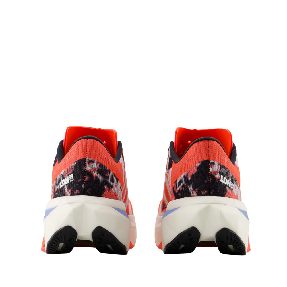 TCS London Marathon FuelCell SuperComp Elite v4 (B) Women's :Urgent Red | White - Image 4