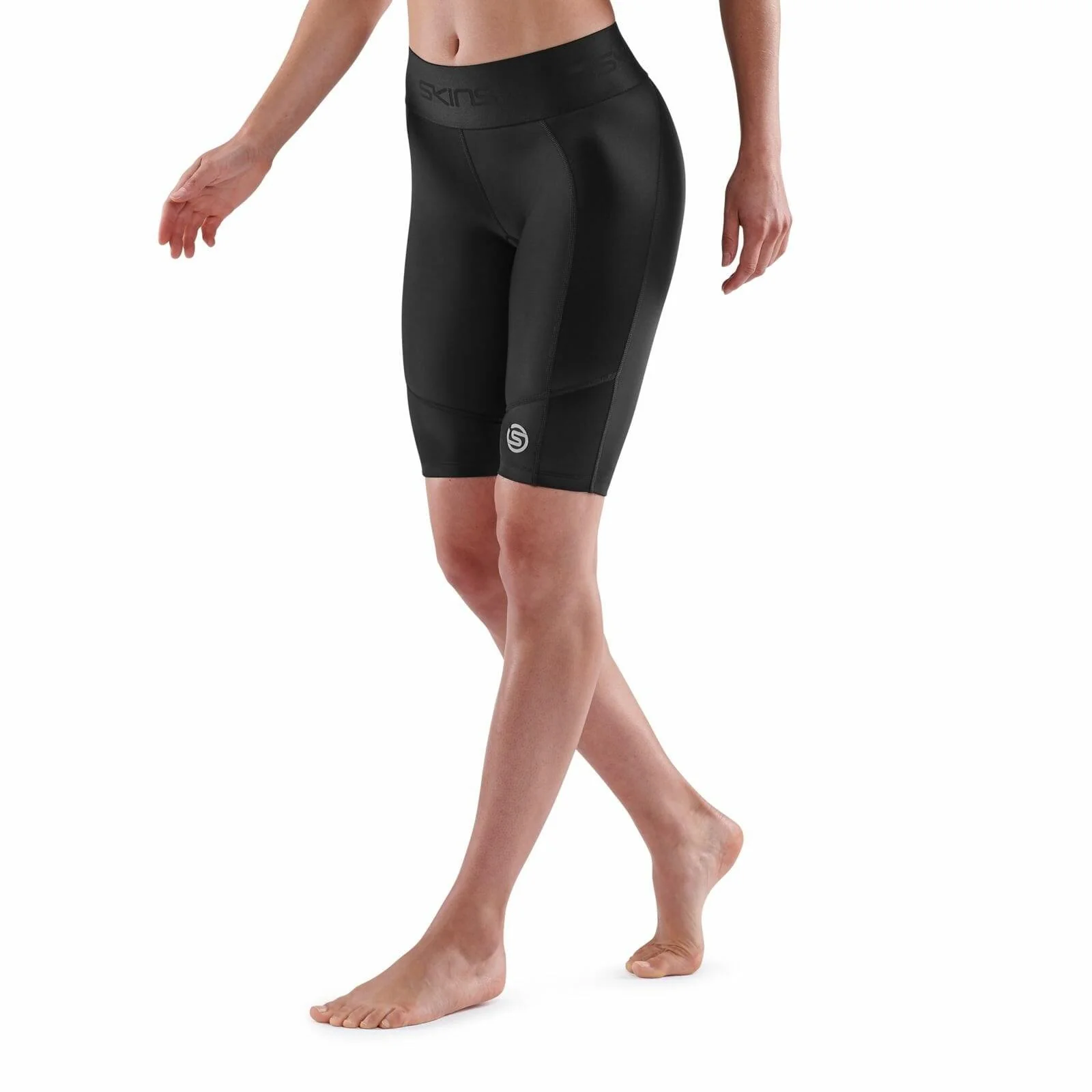 Women's SKINS Series-3 Compression Half Tights - Image 4